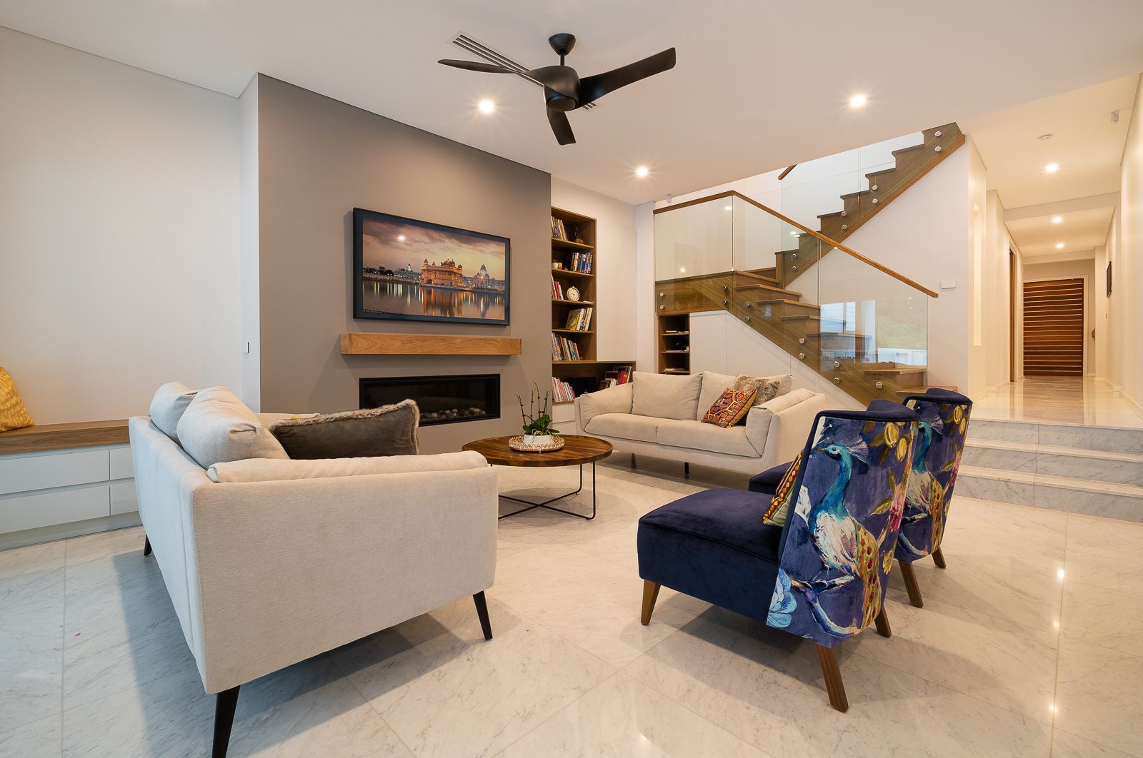 Living room and floating stair, Concord